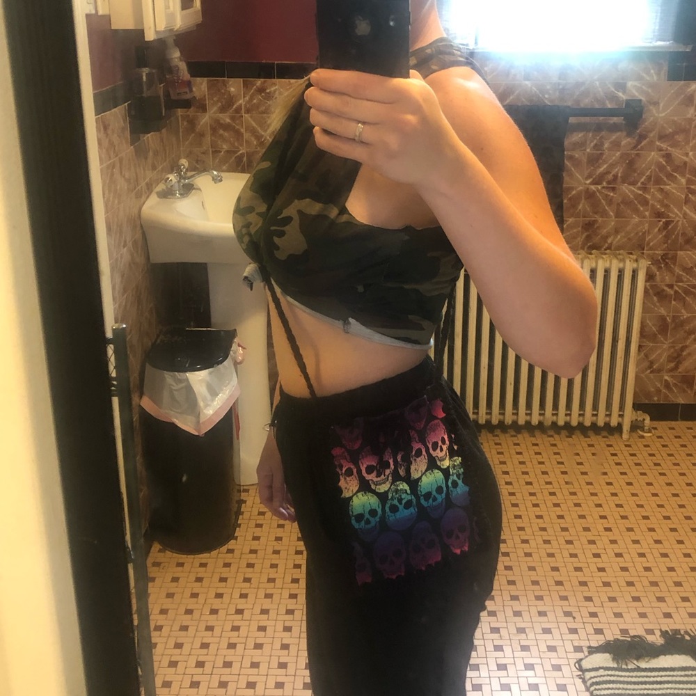 🖤 Handmade Skull Crochet Crossbody Bag. - Picture 4 of 4